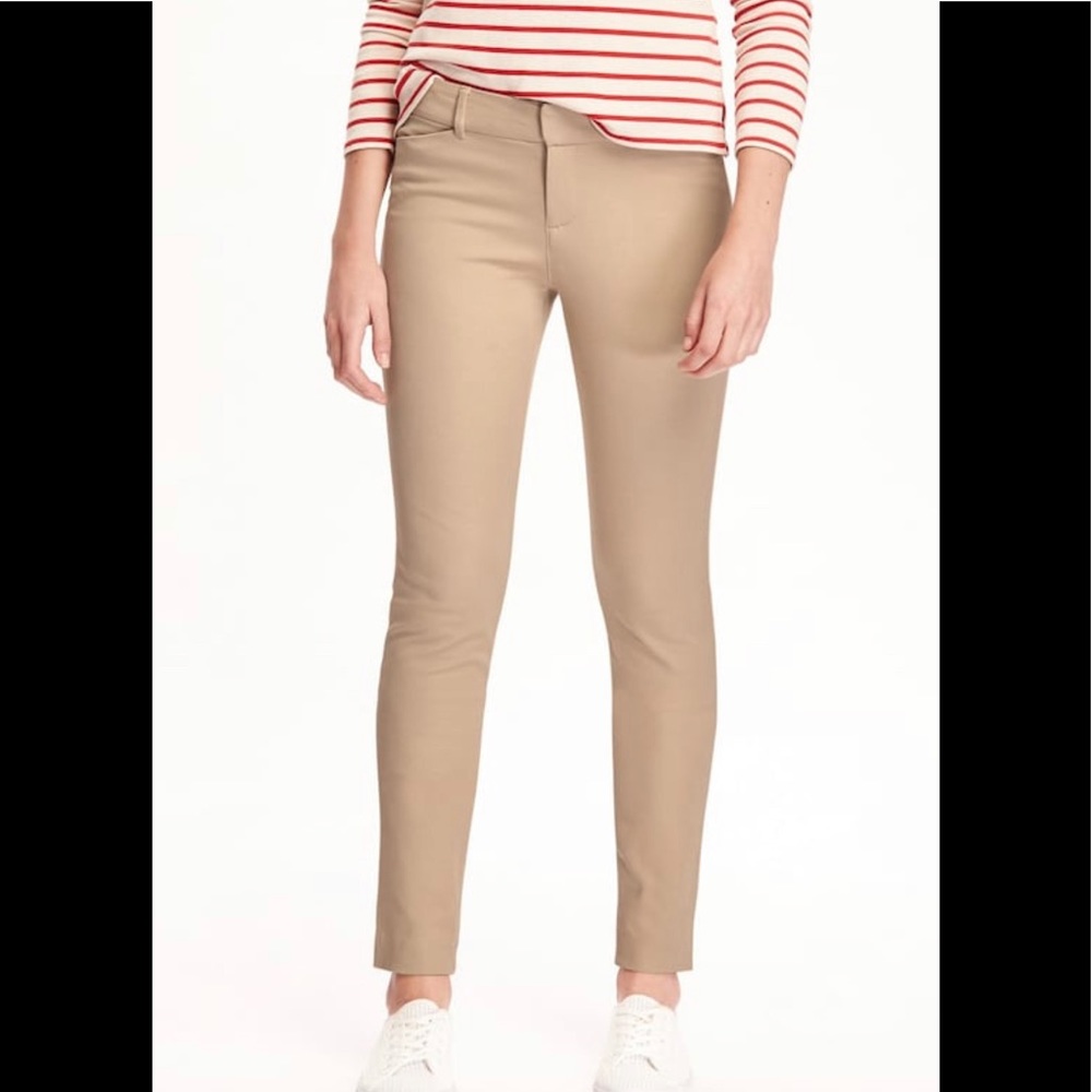 Old navy tan full length pixie pant NWT size 6